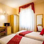 Piccolo Ξενοδοχείο 4*