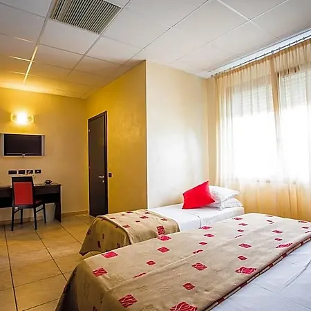 Piccolo Hotel